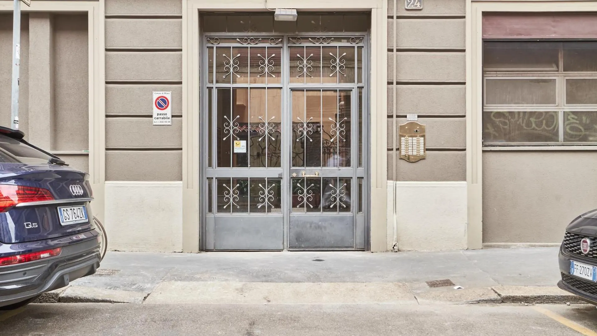 Διαμέρισμα Elegante Appartamento Minimal Dai Tocchi Botanici Μιλάνο
