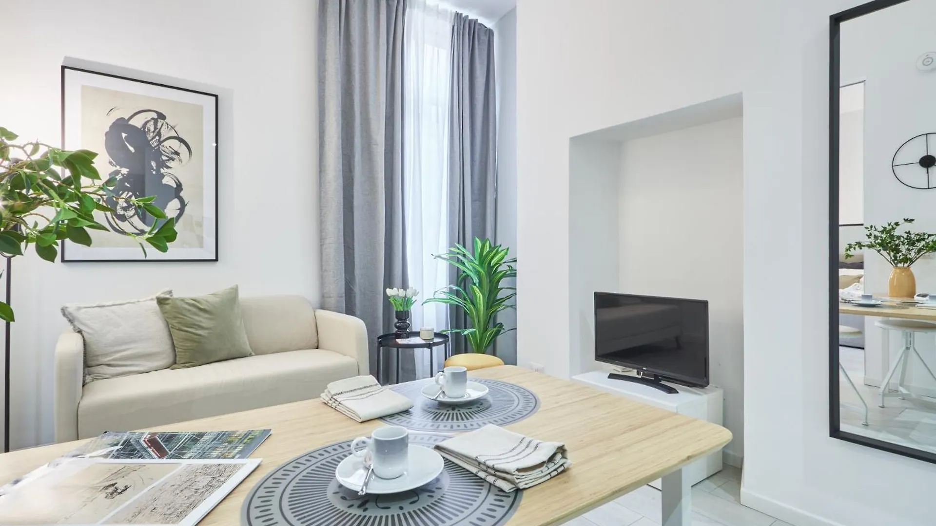 Διαμέρισμα Elegante Appartamento Minimal Dai Tocchi Botanici Μιλάνο